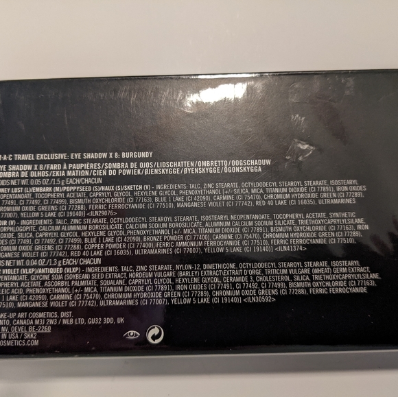 MAC eye shadow - Picture 3 of 4